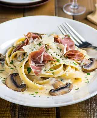 Paste Panna Prosciuto e Funghi