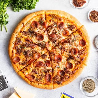 Pizza Mixed Meat (Medium)