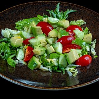 Веган салата с авокадо (350гр)