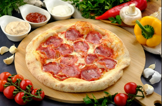 PIZZA SALAMI by SIESTA, Ø 32cm + 1 SOS LA ALEGERE