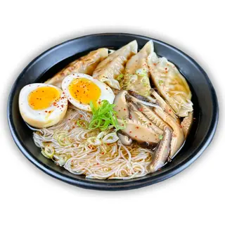 Wonton z pierożkami