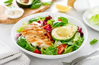 Pileća salata
