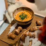 შვრიის ფაფა ორაგულით Oats with salmon and parmesan