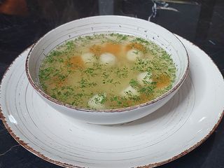 Куряче консоме з фрикадельками (260г)