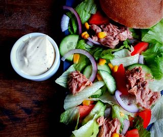 Sałatka z tuńczykiem