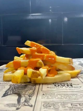 Fries sriracha mayoo
