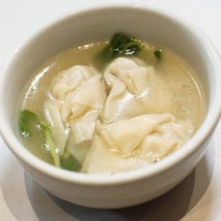 Sopa de Wan Tun