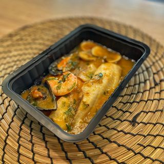 Merluza en salsa romesco
