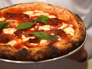 PIZZA NDUJA (еНДУЯ)