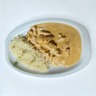 Pollo A La Crema