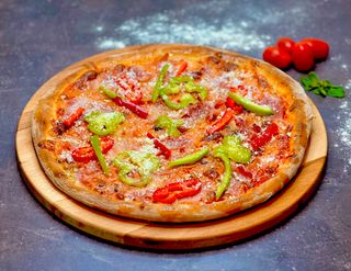 Пица Рома (350-400г)