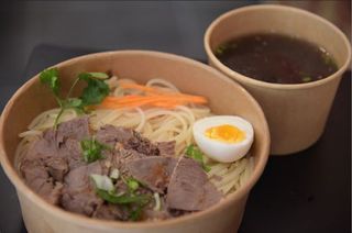 Pho de ternera