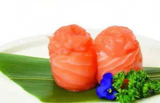 85. Gio salmone