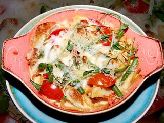 Гратен з філе свинини зі смаженою картоплею (350g)