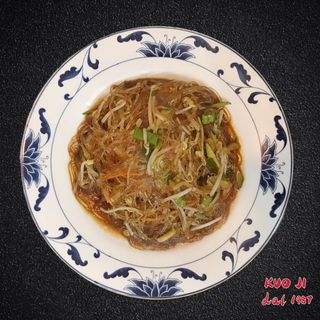 22c  -Spaghetti di soia con verdure saltati