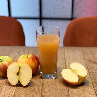 Домашній яблучний сік 1 л