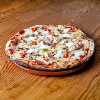 Pizza Especial De La Casa  Bio Mediana
