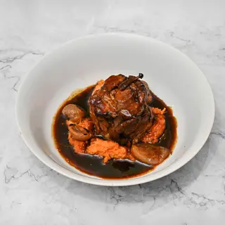 Meloso de cordero con parmentier de boniato