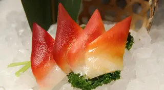 S7 Sashimi hokkigai - 4 pezzi