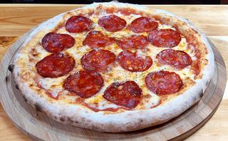 პეპერონი 4 ნაჭრიანი