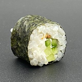 Maki Pepino y Queso Crema