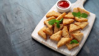 4. Toast di gamberi e maiale