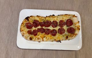 Pão com Chouriço Mozzarella e Chouriço