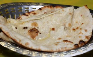 Cheese naan