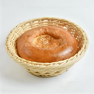 Лепешка с кунжутом