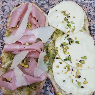 Panuozzo al pistacchio