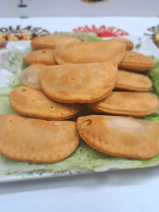 Empanadillas de atún (12 uds.)