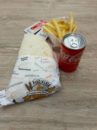 Menù piadina con mortadella, insalata e pomodoro fresco