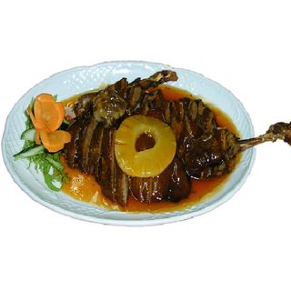 83. Pato Con Salsa De Piña