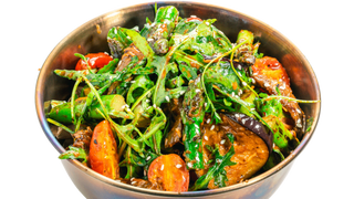 Sałatka z wołowiną