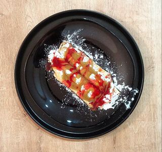 2x čoko pistacija i čoko jagoda palačinke