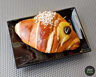 Cornetto ischitano crema e amarena