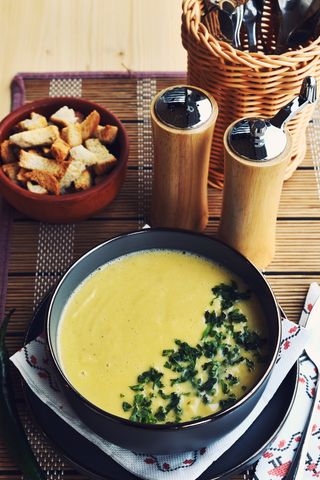 supă cremă de linte