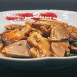 188. Anatra con bambù e funghi