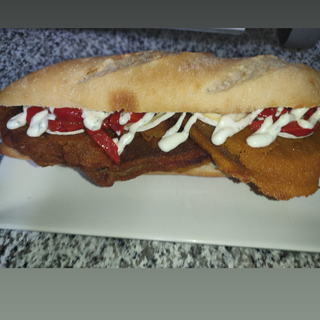 Bocadillo Cachopo