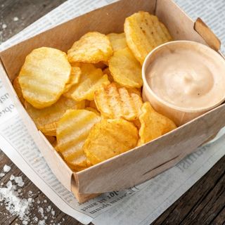 Пресни пържени картофи