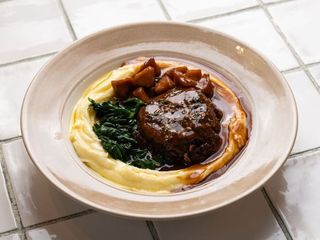 POLICZKI WOŁOWE Z PUREE ZIEMNIACZANYM