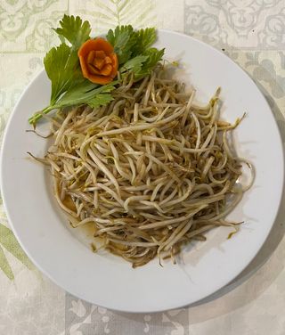 Brotes de Soja Salteadas