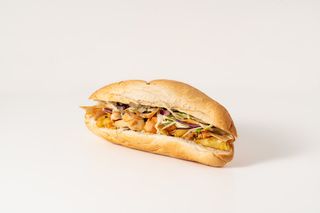 Sandwich pui / porc / mixt