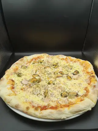 Pizza Seafood