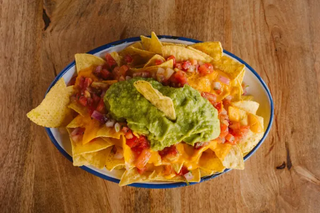 NACHOS BÁSICOS