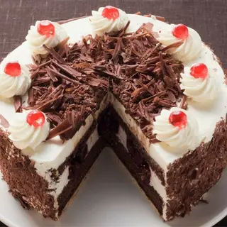 Entremet crème chantilly forêt noire (1 kg entre 6 et 10 pers.)
