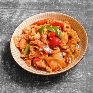 pollo con salsa picante