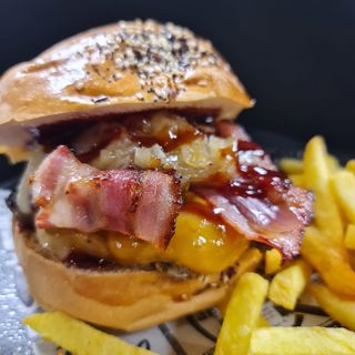 Hamburguesa Bomba