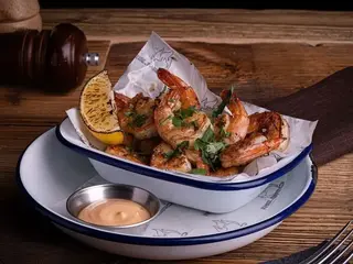 Grilled Shrimps with Garlic Butter