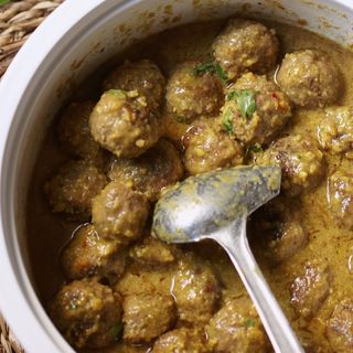 Albóndigas con tomate o salsa 